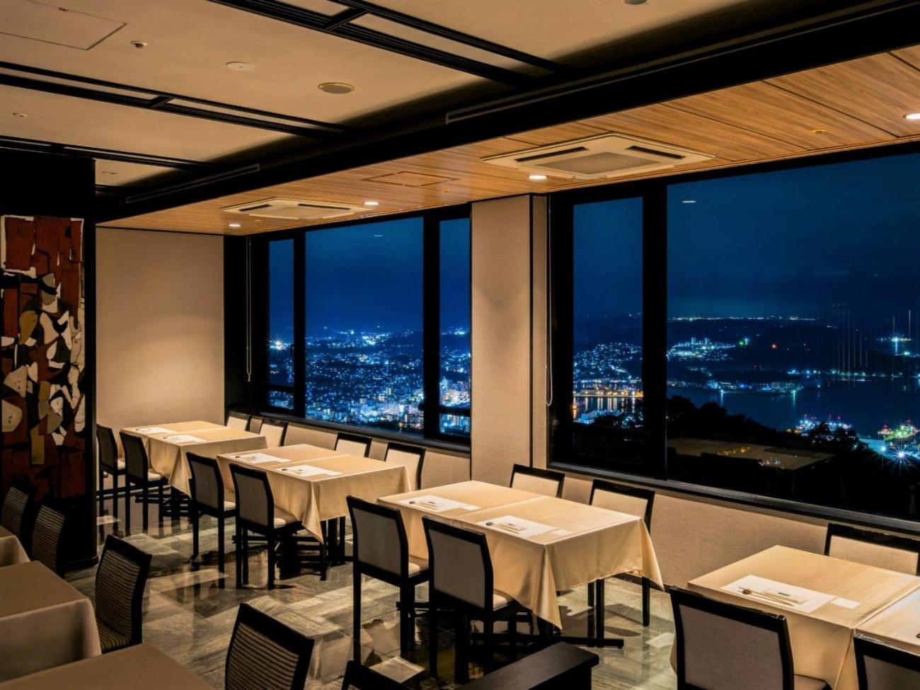 Yumihari-No-Oka Hotel Sasebo Extérieur photo