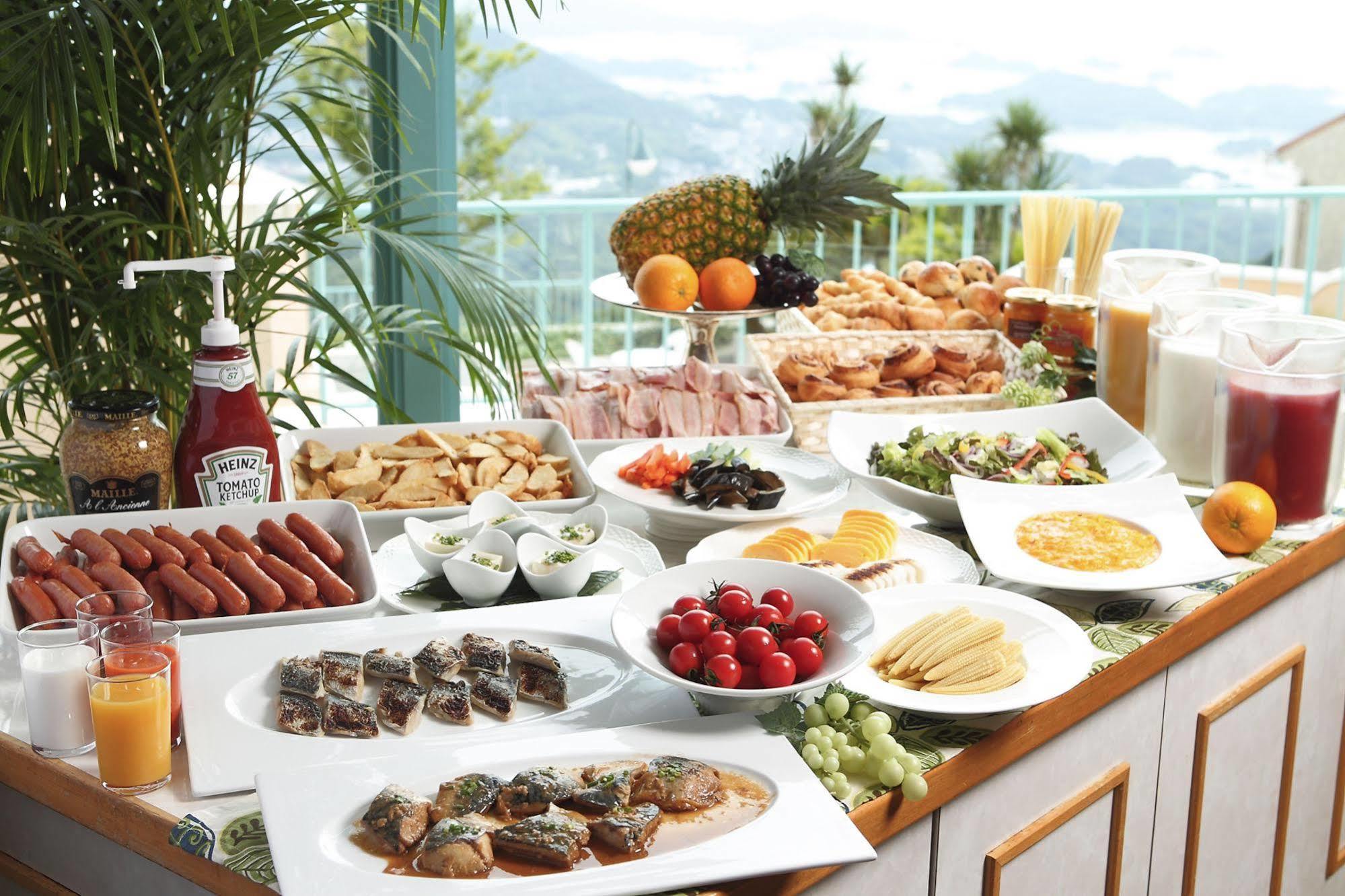 Yumihari-No-Oka Hotel Sasebo Extérieur photo