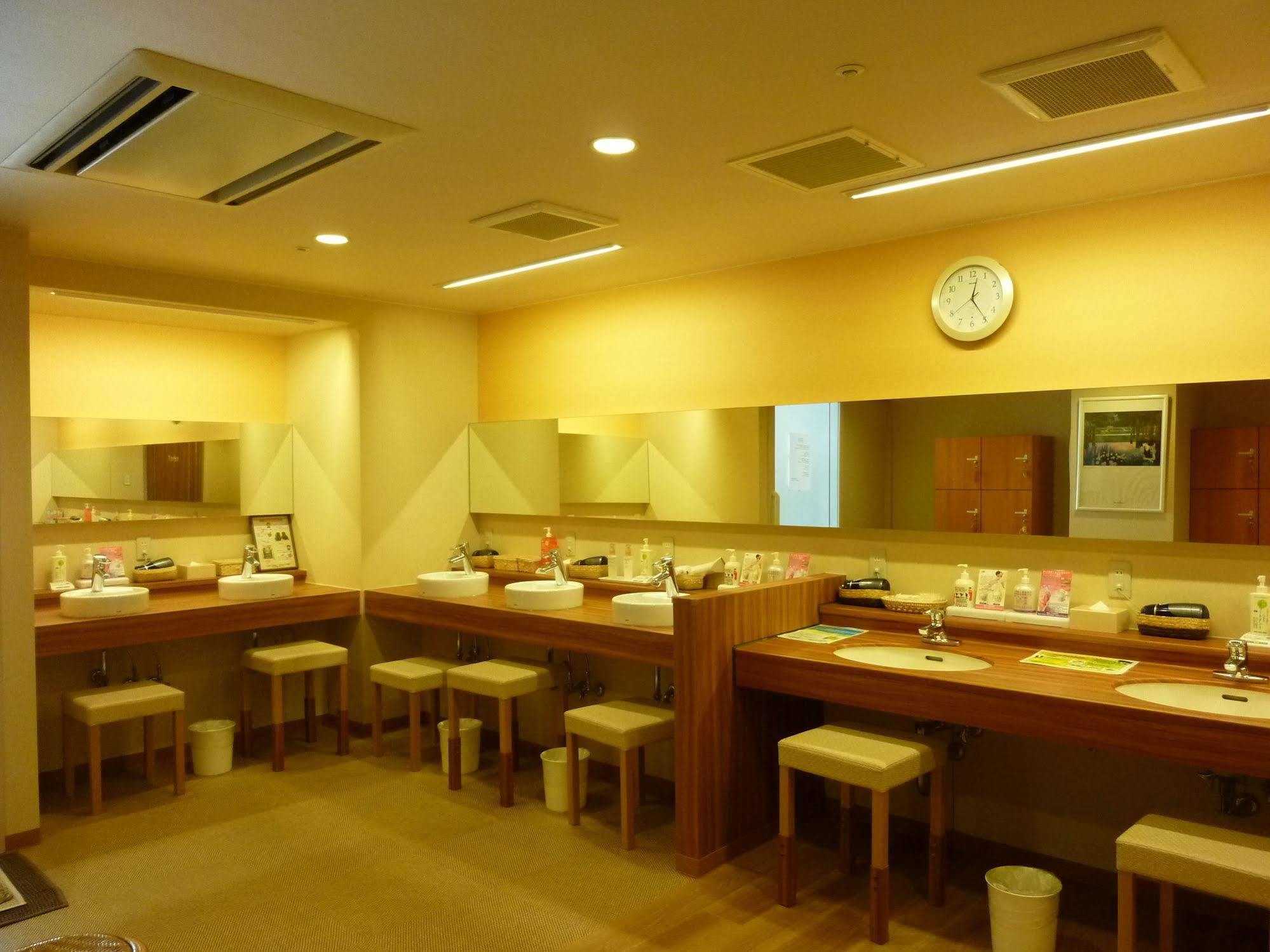 Yumihari-No-Oka Hotel Sasebo Extérieur photo